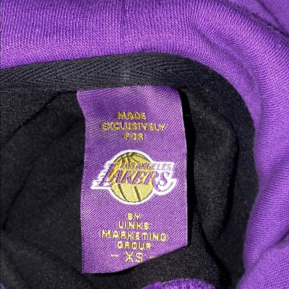NWOT Exclusive Los Angles Lakers Classic Hoodie - Picture 3 of 3